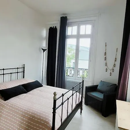 Lejlighed Lumineux En Centre-ville Avec Parking La Rochelle (Charente-Maritime)